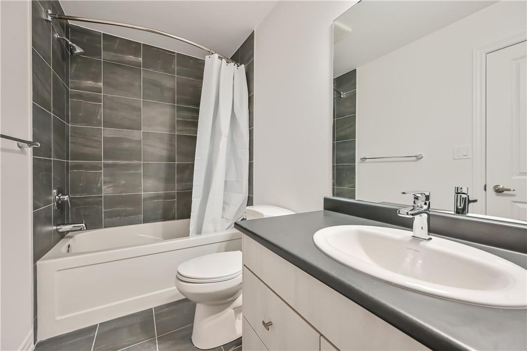 120 COURT Drive|Unit #4