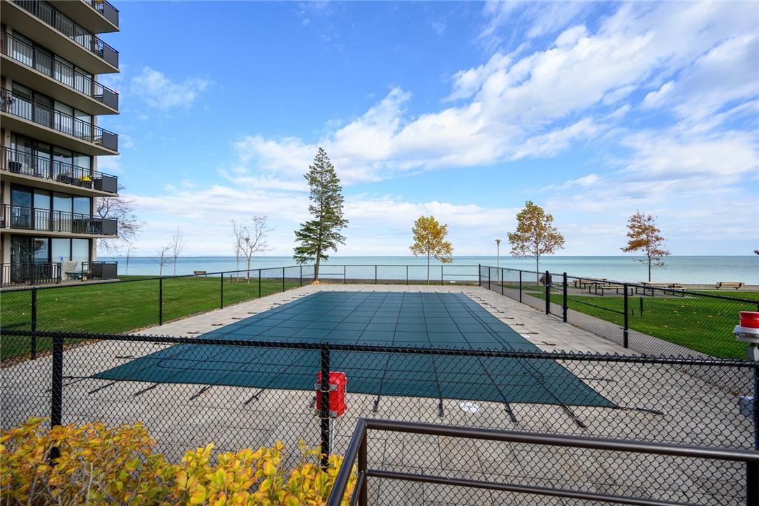 500 GREEN Road|Unit #1016