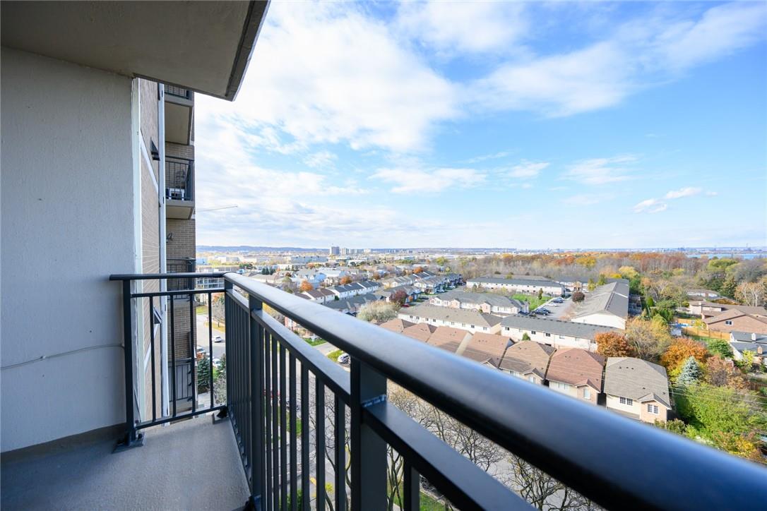 500 GREEN Road|Unit #1016