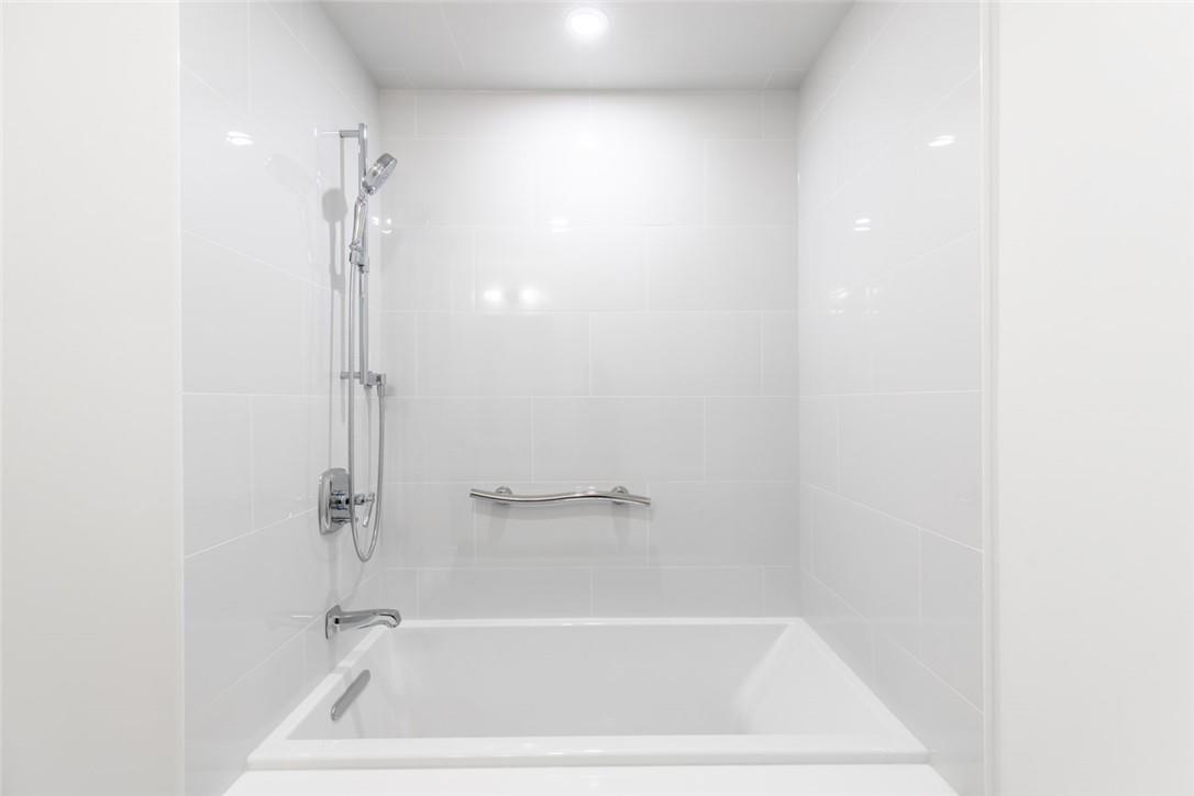 2060 Lakeshore Road|Unit #711
