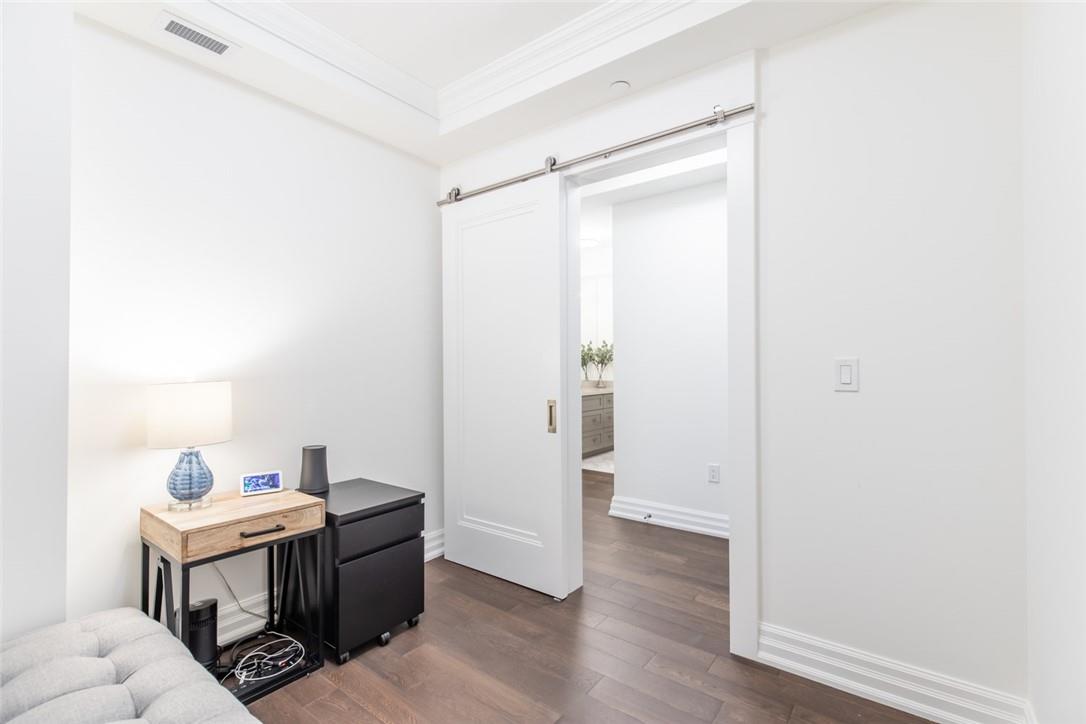 2060 Lakeshore Road|Unit #711