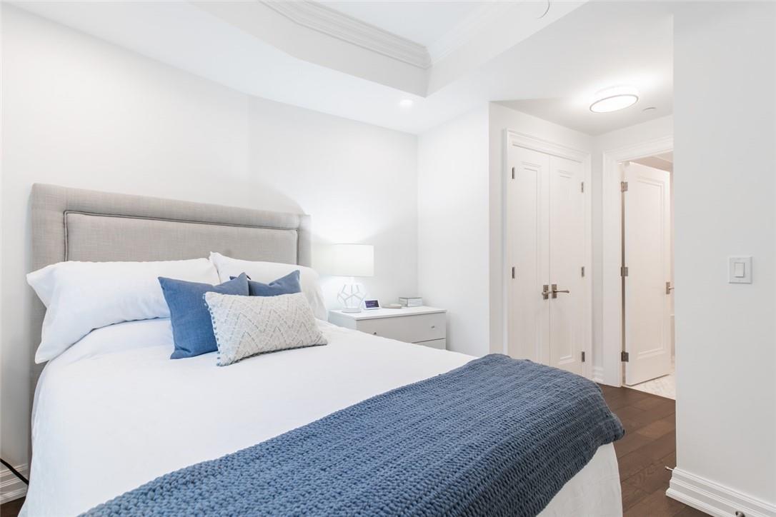 2060 Lakeshore Road|Unit #711
