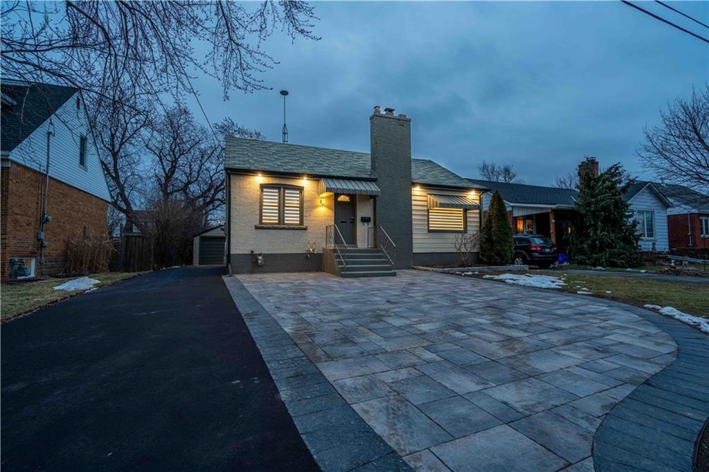 104 SECOND Street N|Unit #LOWER