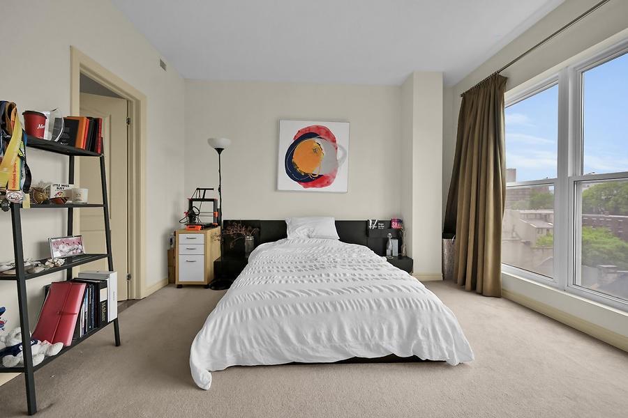 135 JAMES Street S|Unit #714