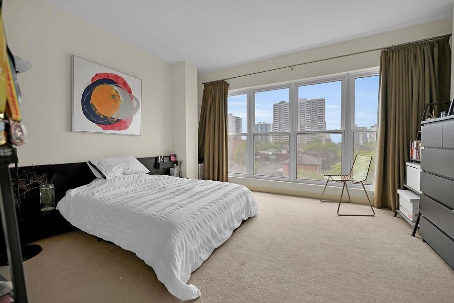 135 JAMES Street S|Unit #714