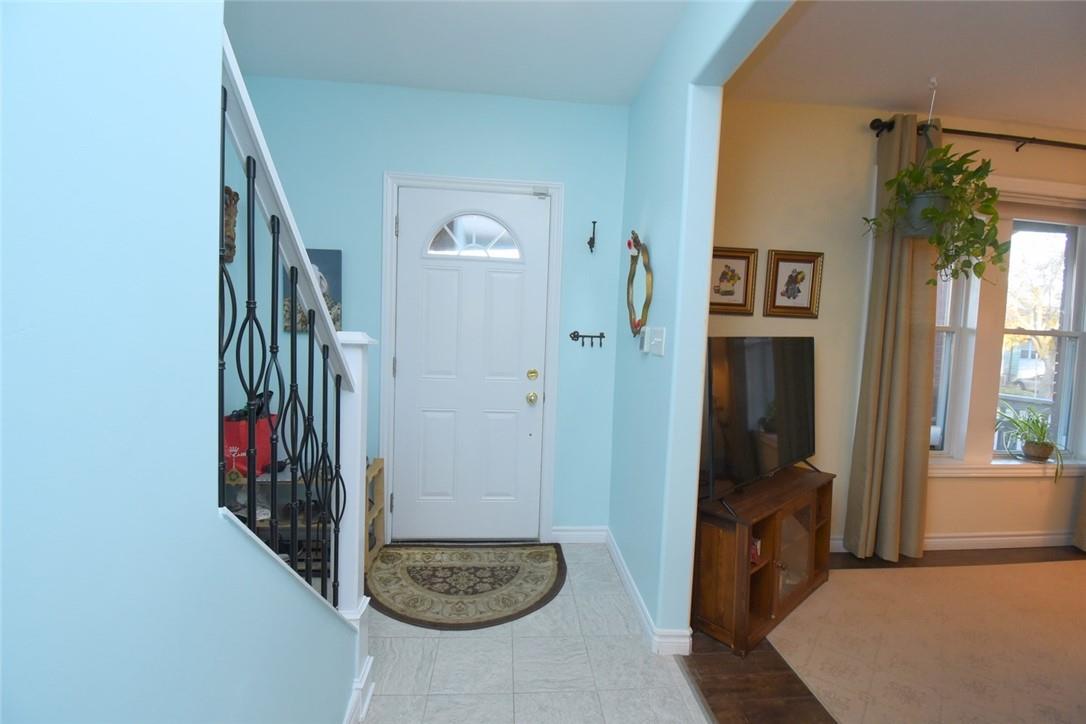 92 NEWLANDS Avenue