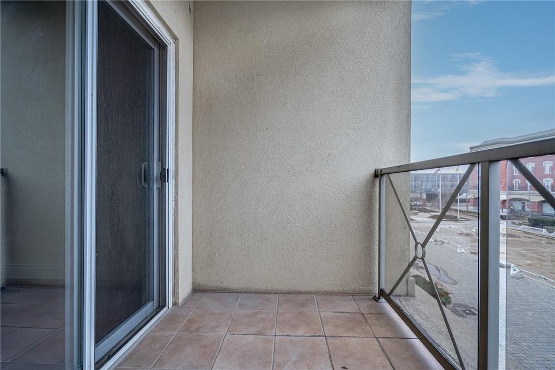 150 COLBORNE Street|Unit #203