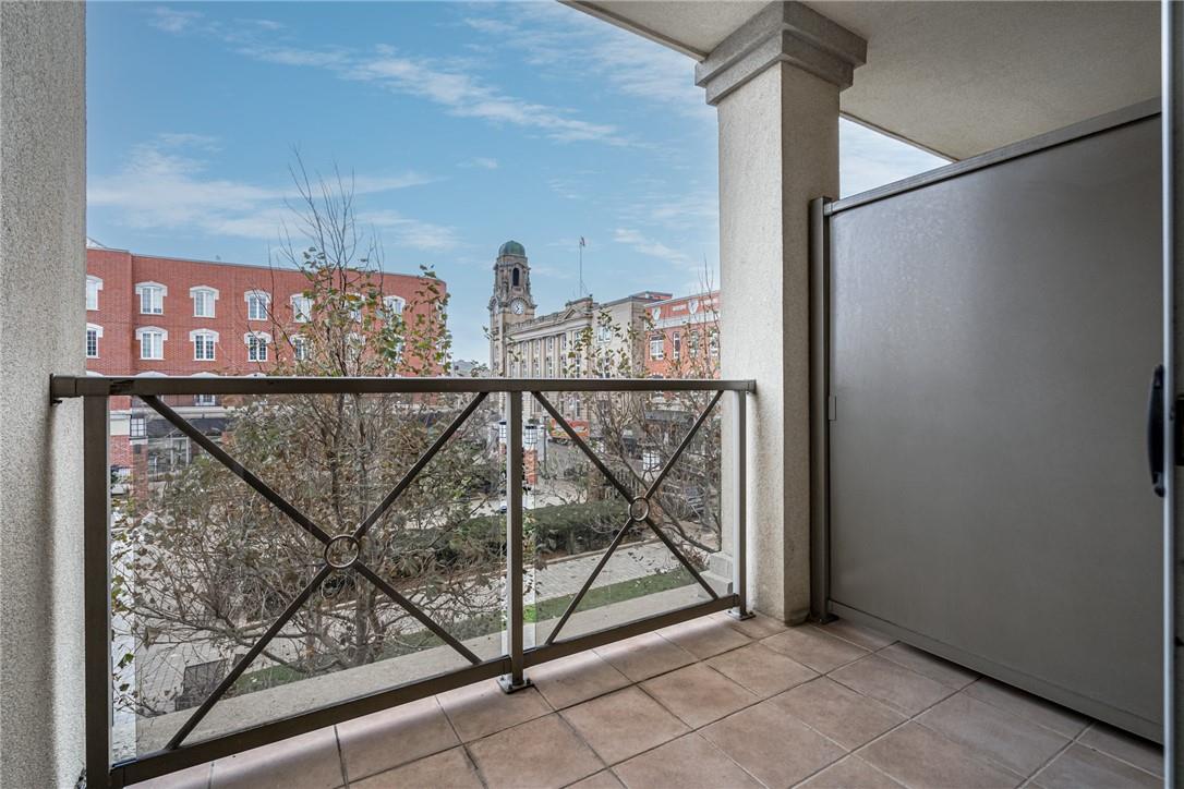 150 COLBORNE Street|Unit #203