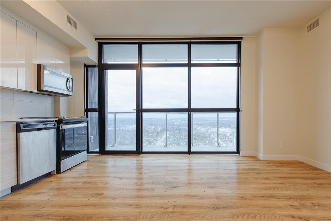 60 Frederick Street|Unit #3614