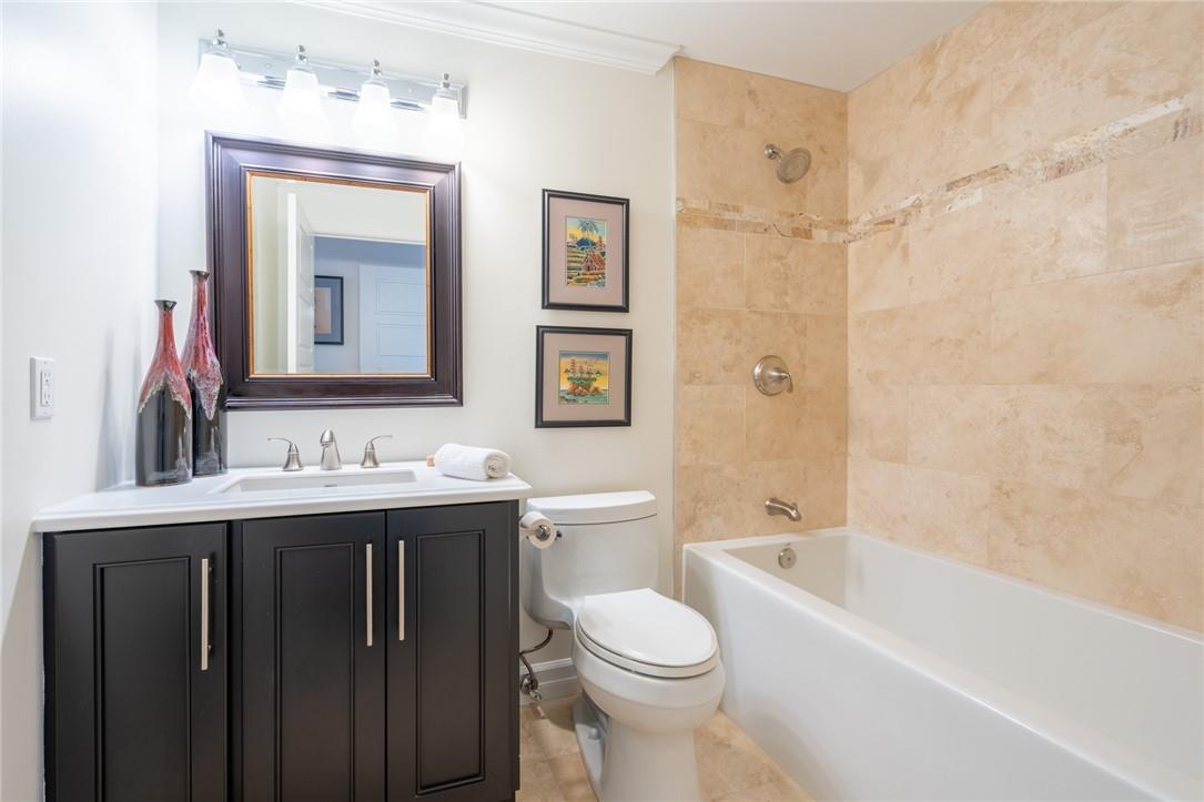 5280 Lakeshore Road|Unit #1212