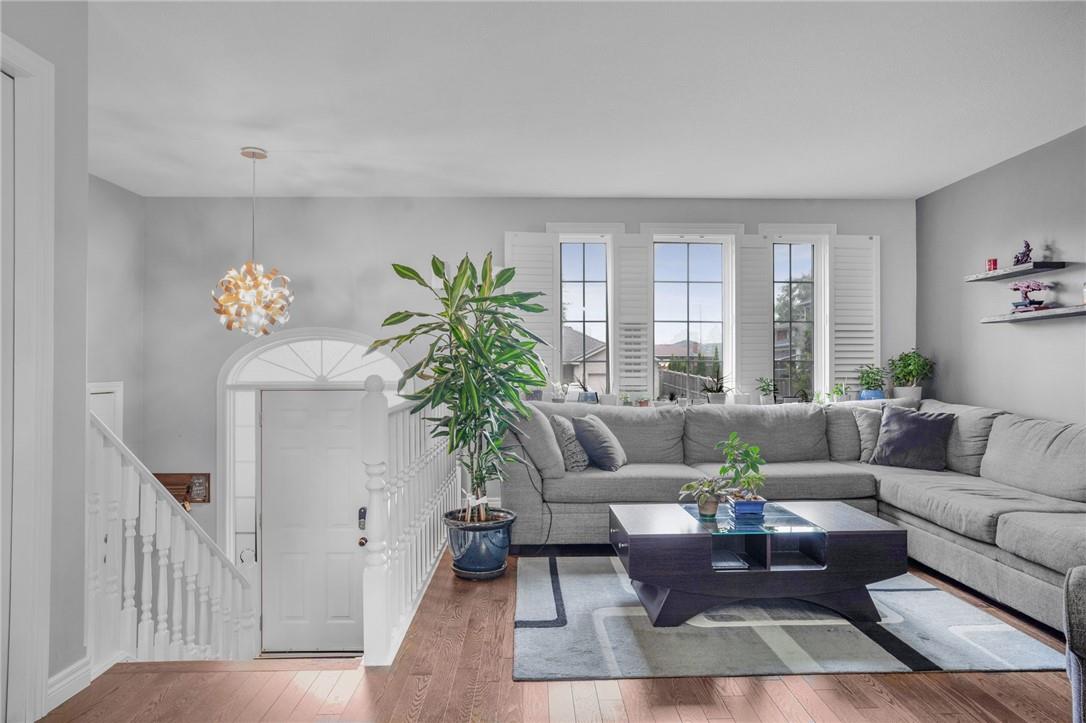 7 Oneida Drive