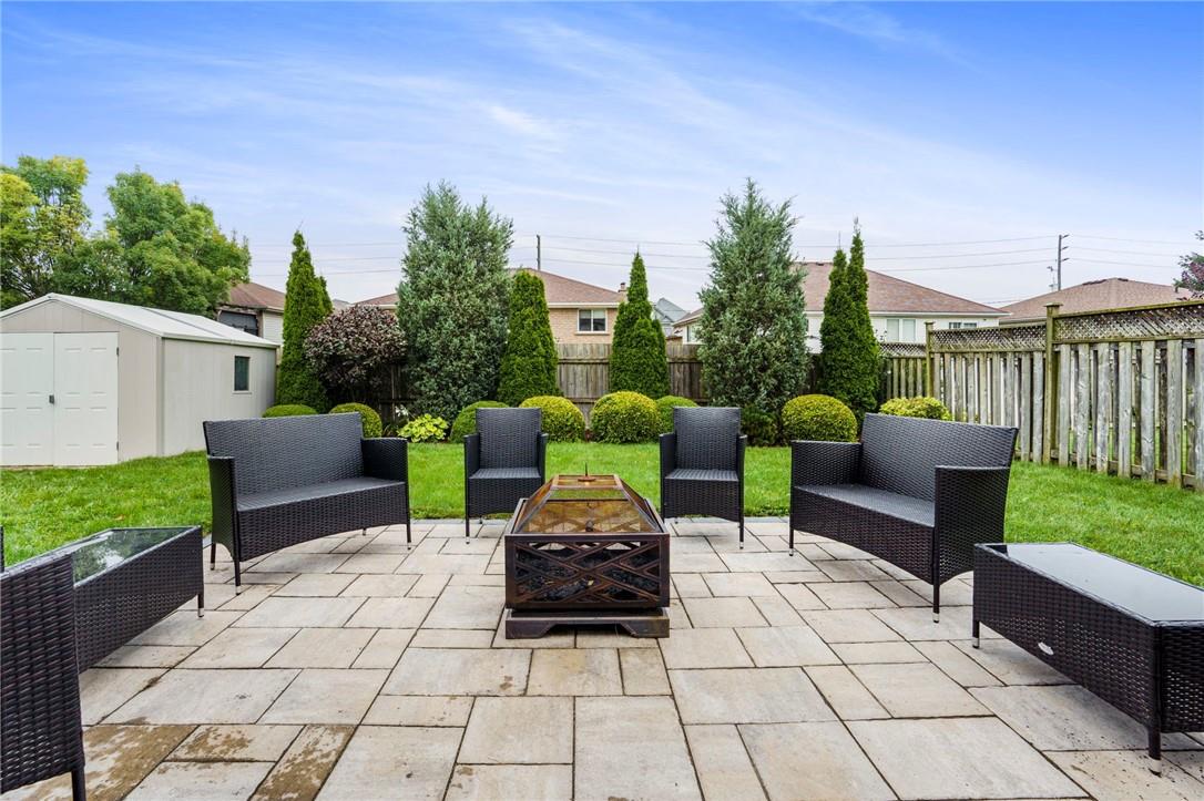 7 Oneida Drive