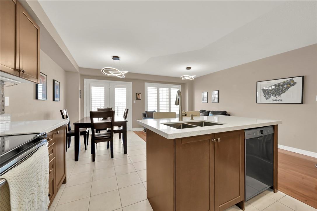 2006 TRAWDEN Way|Unit #34