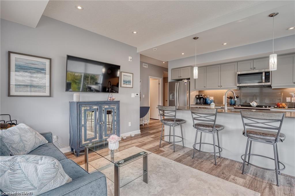16 Markle Crescent|Unit #310
