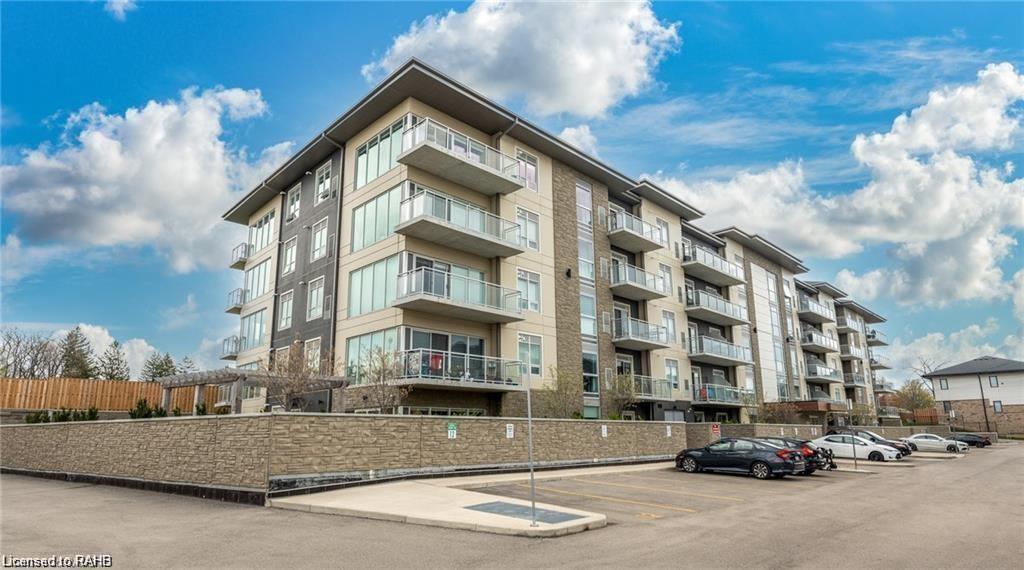 16 Markle Crescent|Unit #310
