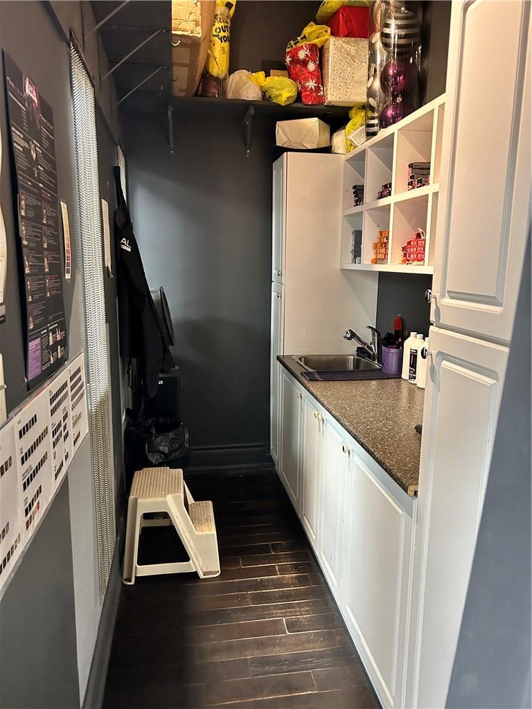1455 Lakeshore Road|Unit #G11