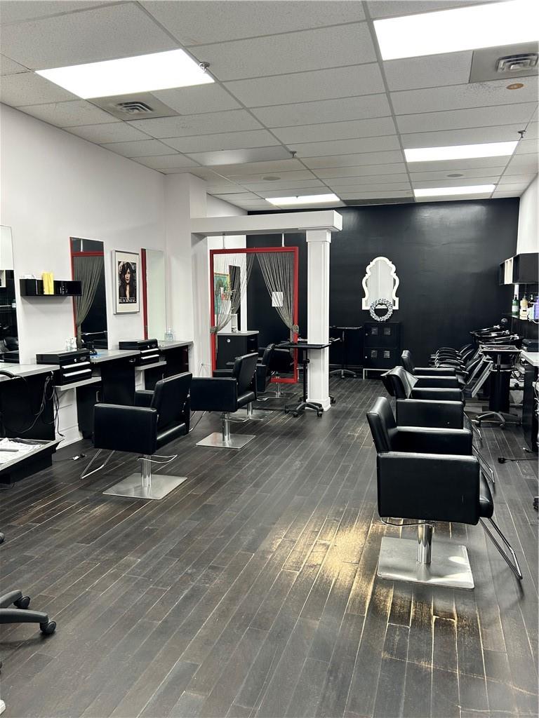 1455 Lakeshore Road|Unit #G11