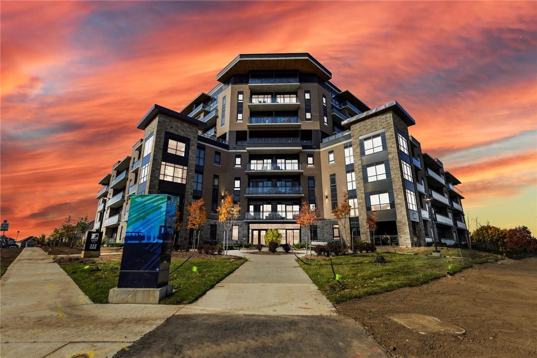 332 Gosling Gardens|Unit #407