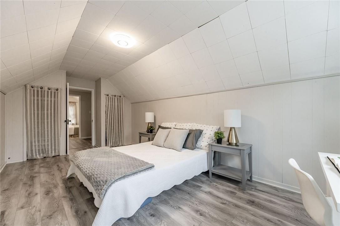 33 Wavell Avenue|Unit #UPPER