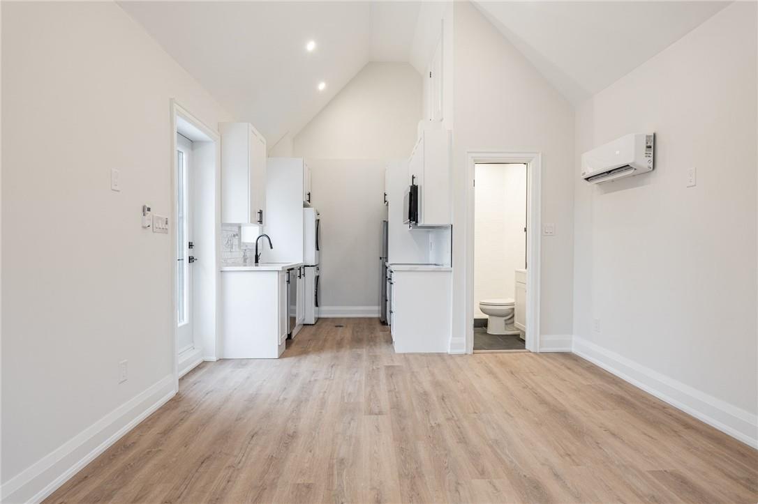 10 CALEDON Avenue|Unit #3
