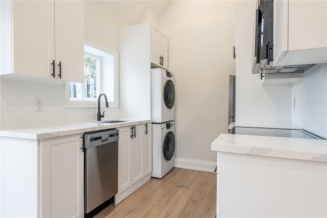 10 CALEDON Avenue|Unit #3