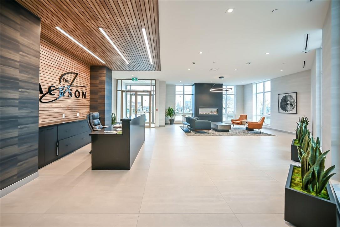 2750 King Street E|Unit #706
