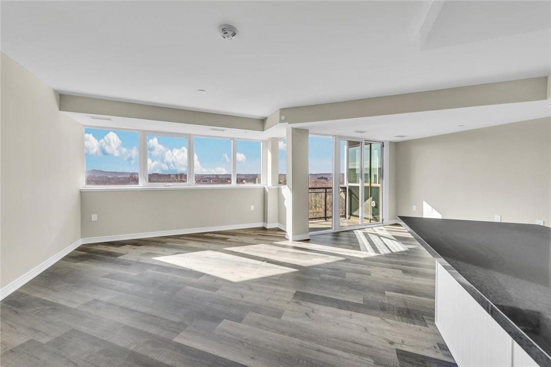 2750 King Street E|Unit #706