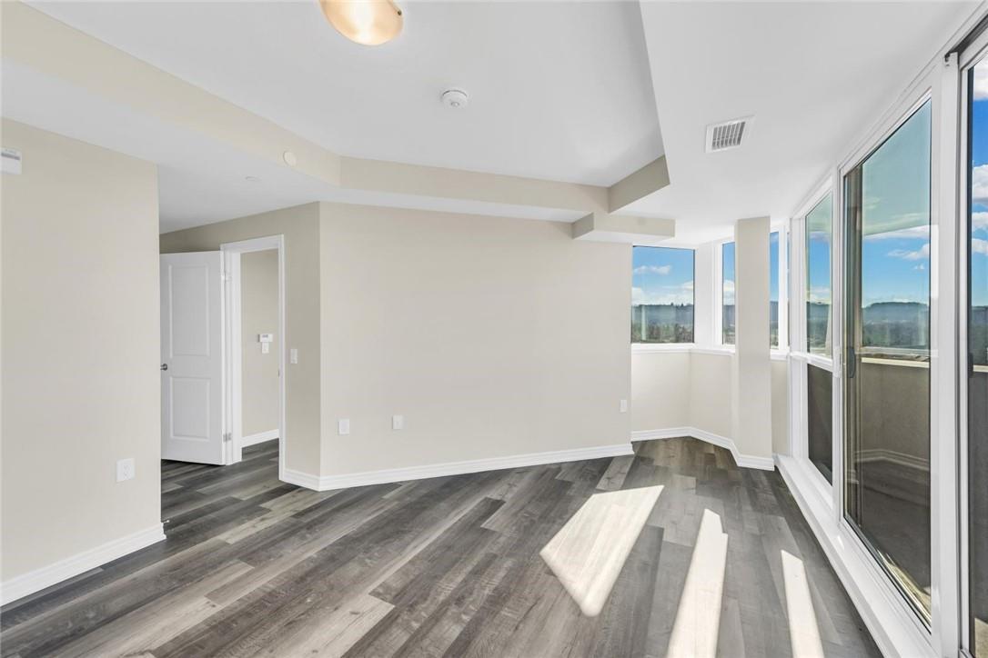 2750 King Street E|Unit #706