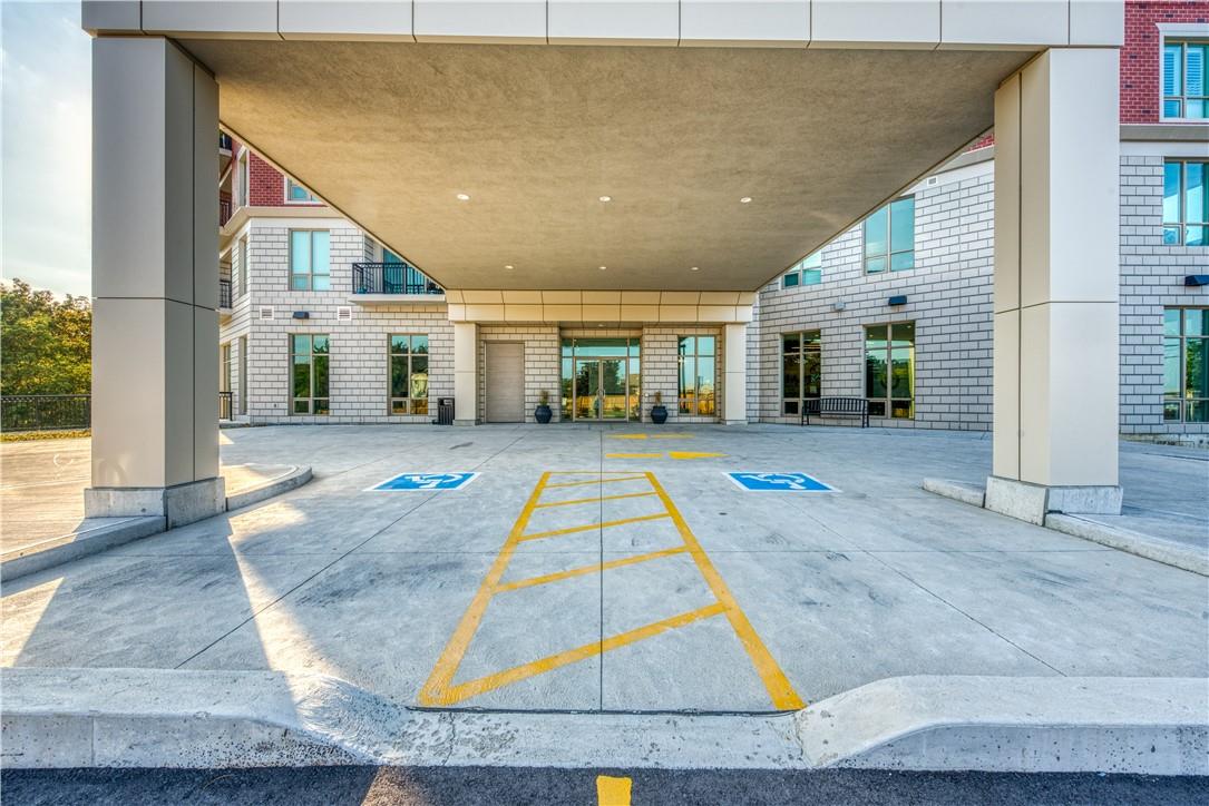 2750 King Street E|Unit #706
