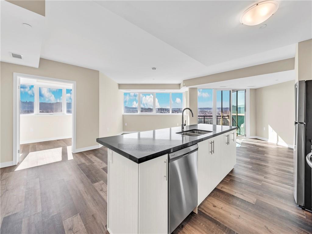 2750 King Street E|Unit #706