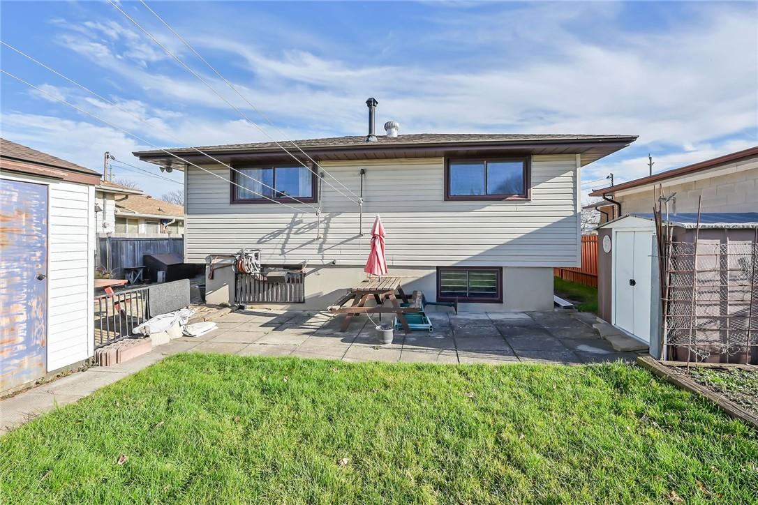 135 NASH Road N