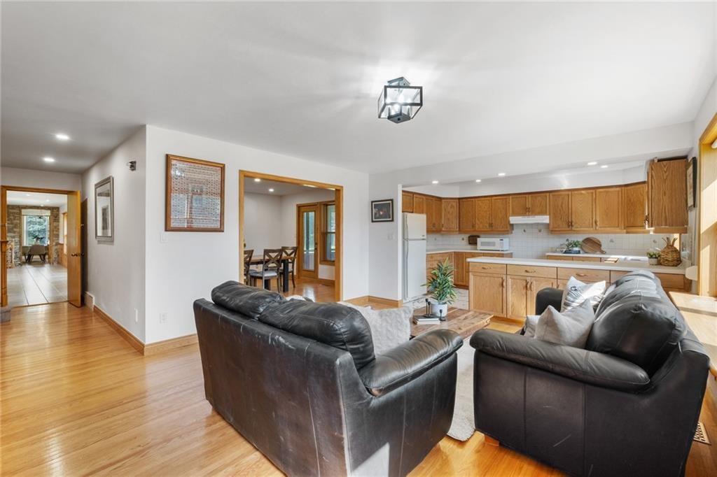 840 Valens Road