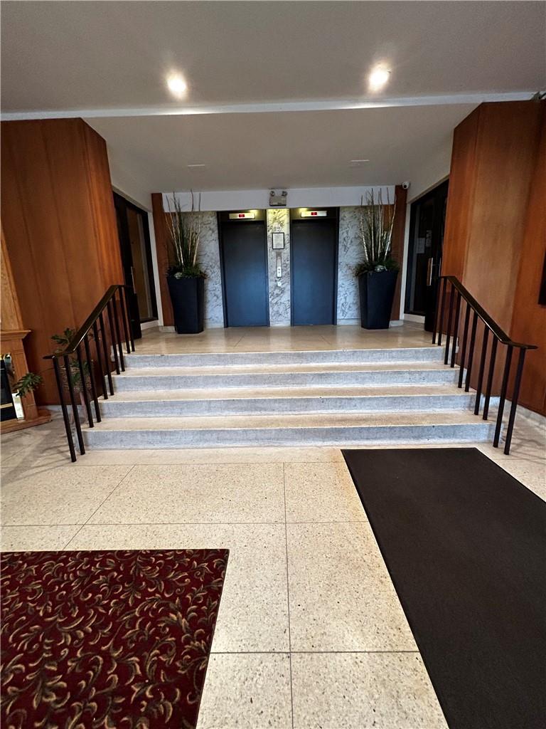 222 Concession Street|Unit #406