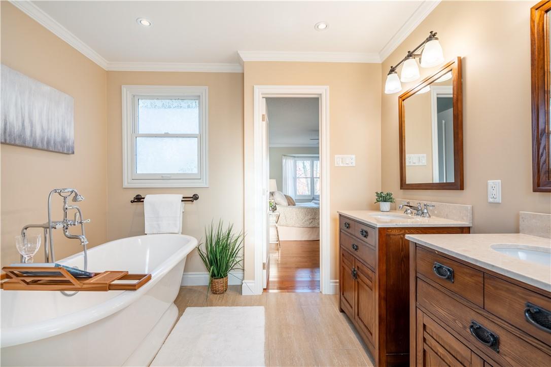 2 Willowtree Court