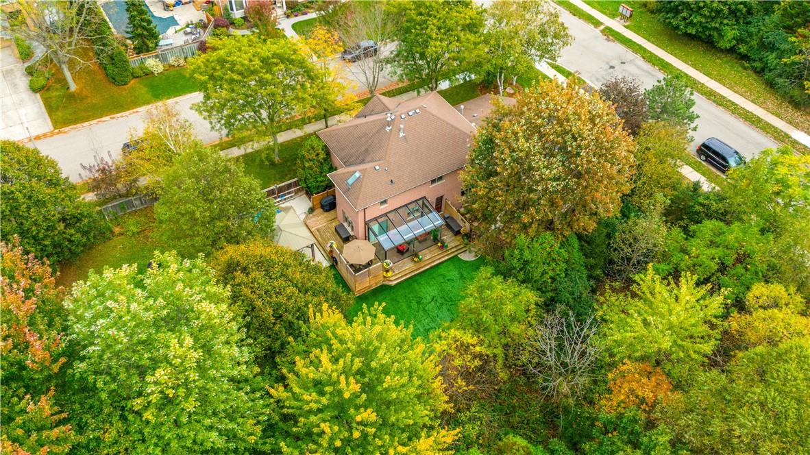 2 Willowtree Court
