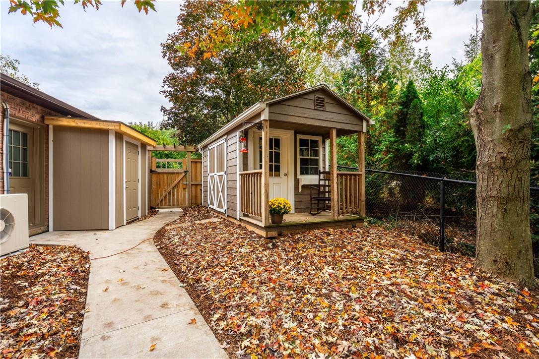 2 Willowtree Court