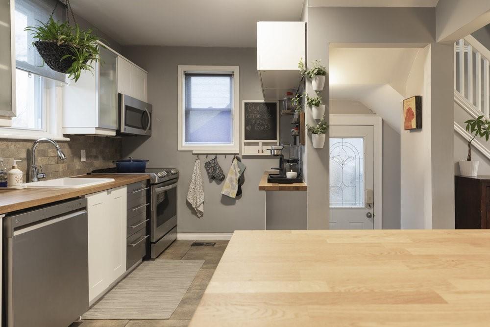 79 West 32nd Street