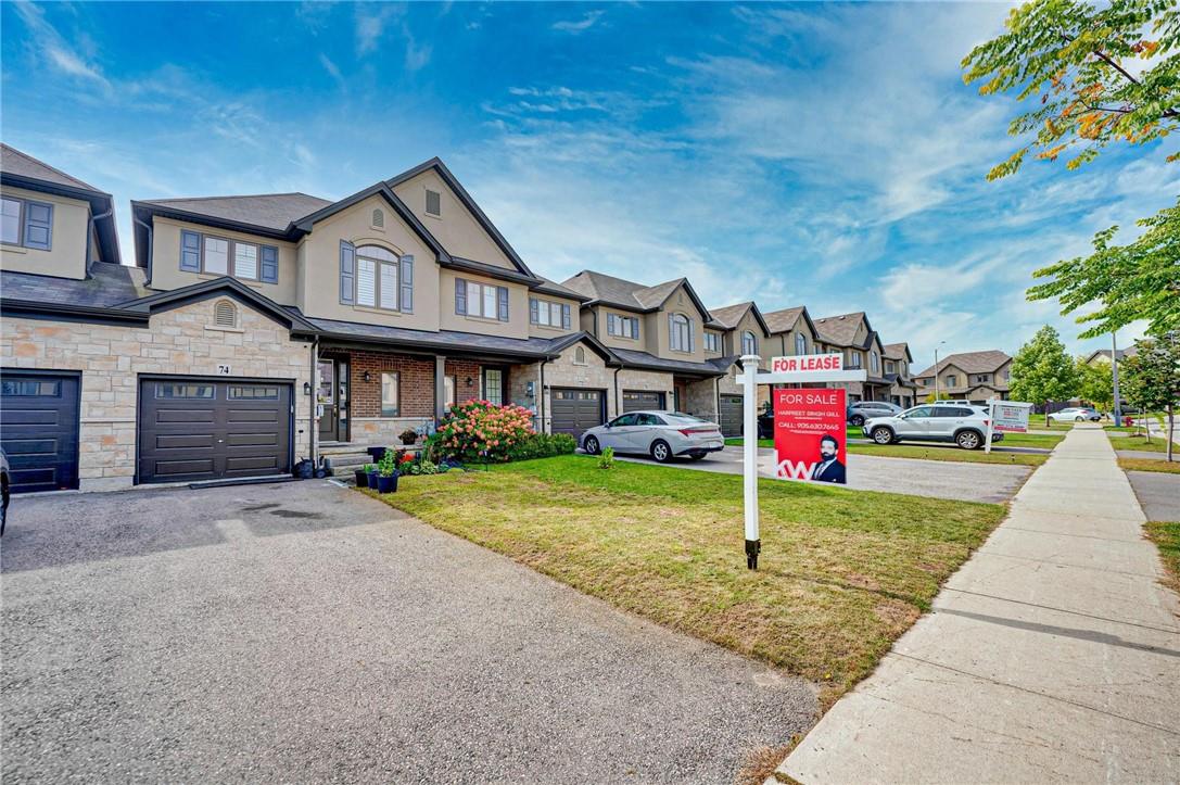 74 Dodman Crescent