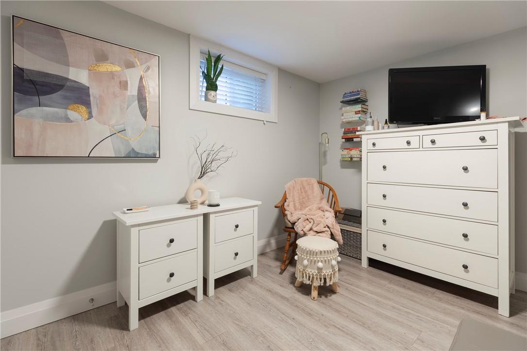 10 BUCKINGHAM Drive|Unit #LOWER