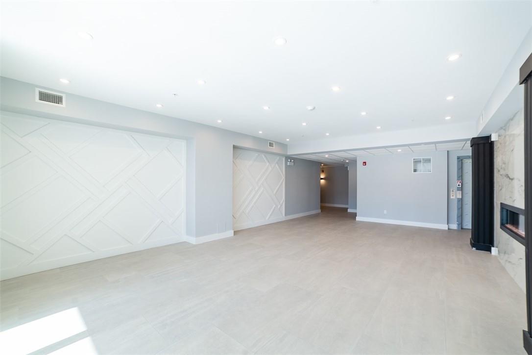 120 Spring Valley Crescent|Unit #410