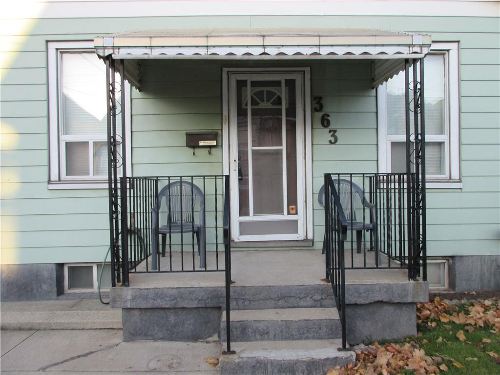 363 JOHN Street N