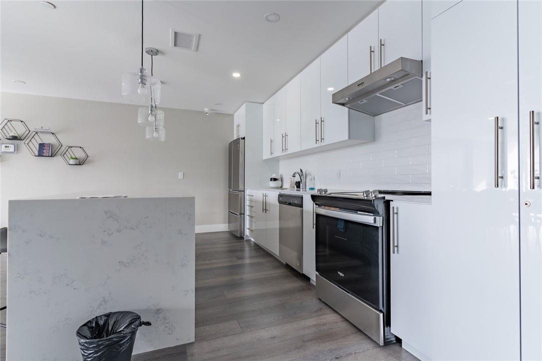 15 QUEEN Street S|Unit #2109