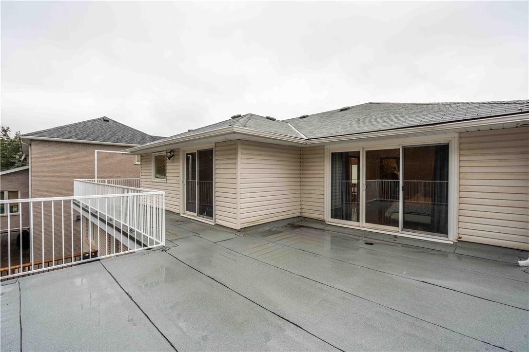 6 Goldcrest Drive