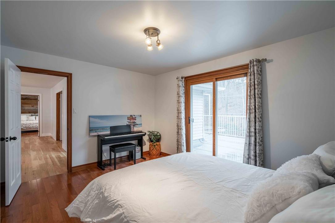 6 Goldcrest Drive