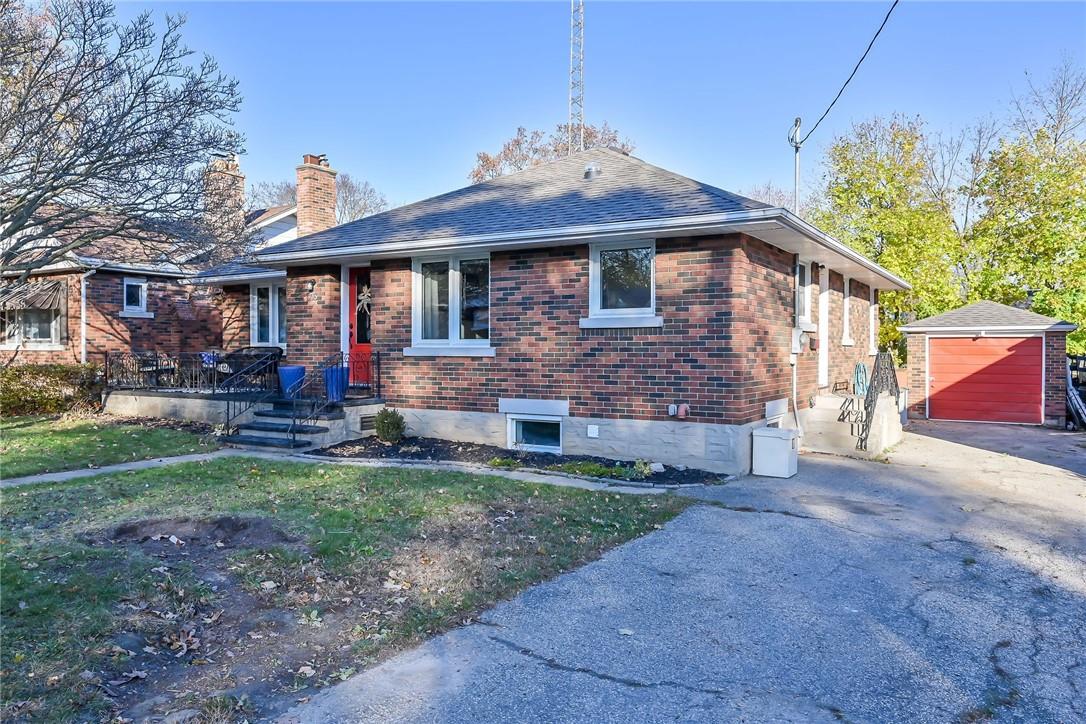 33 DUDHOPE Avenue