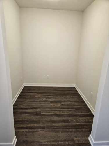 600 North Service Road|Unit #113