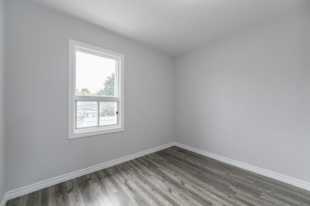 46.5 GAGE Avenue N