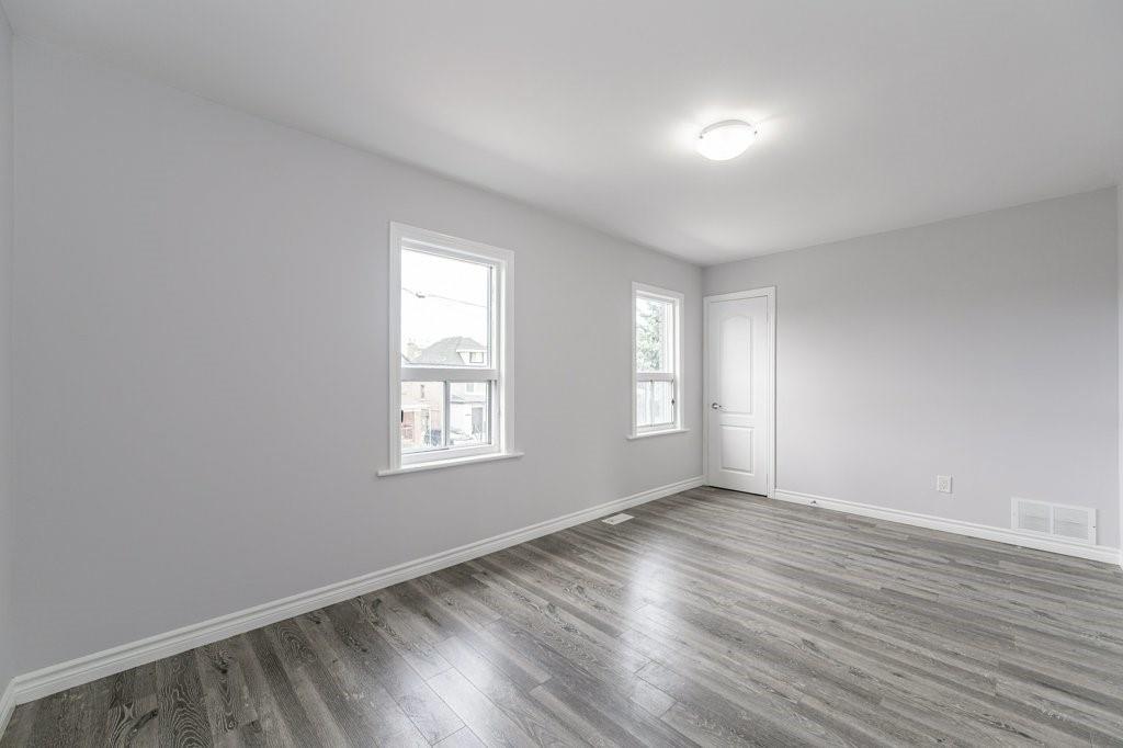 46.5 GAGE Avenue N