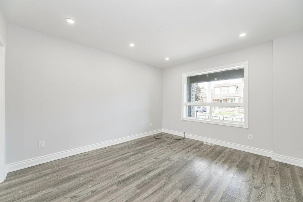 46.5 GAGE Avenue N