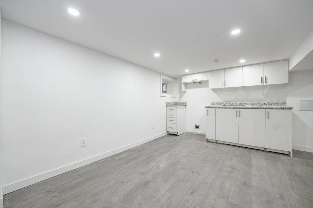 46.5 GAGE Avenue N